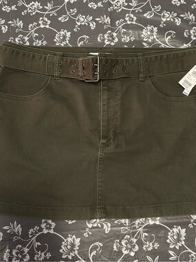 RSQ Olive Green Mini Skirt with Matching Belt
